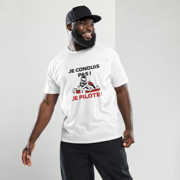 Maillot de sport unisexe Je conduis pas ! Je pilote ! – Blanc ou Jaune – Image 3